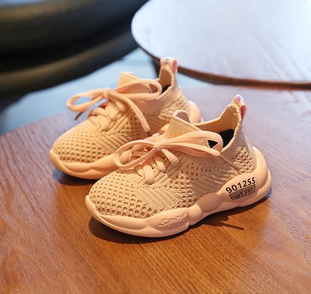 pink Новинка года; кроссовки с дышащей сеткой для маленьких мальчиков от 0 до 2 лет; обувь для малышей; обувь для маленьких девочек; Мягкая Повседневная обувь для бега; Кокосовая обувь - Цвет: pink
