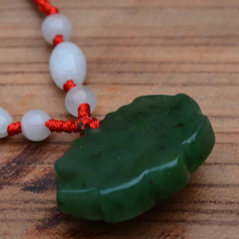 

CERTIFICATE UPSCALE GREEN HETIAN CHALCEDONY CARVING FINE LOTUS PENDANT NATURAL GREEN PENDANT JEWELRY WOMEN CLAVICLE CHAIN