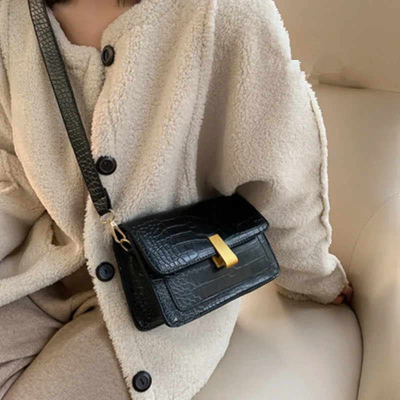 Крокодиловая сумка через плечо для женщин новинка 2020 женская маленькая