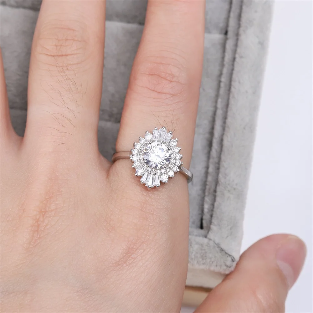

Best selling European and American S925 silver fashion wedding ring snowflake zircon round crystal luxury jewelry women's gifts
