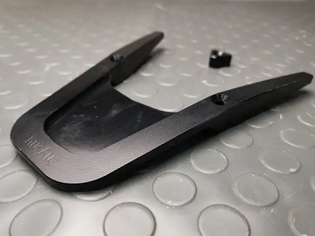 CNC ビレットマスクバッテリーボックスガードカバーホンダ GY6
