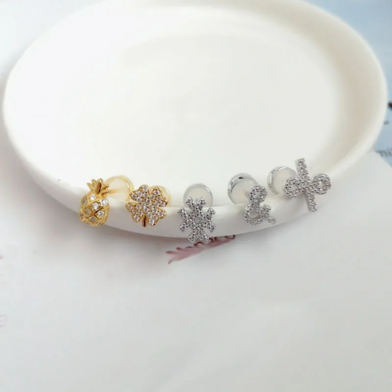 Женские серьги-гвоздики из серебра 925 пробы с фианитом | Украшения и аксессуары