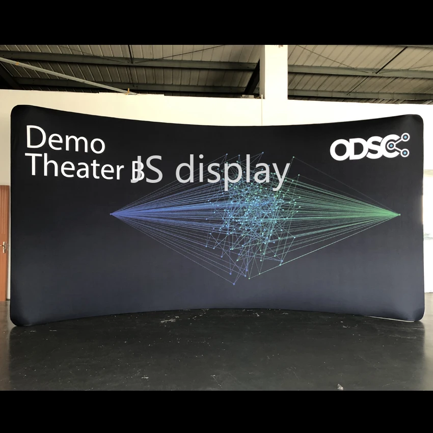 400 см x 250 изогнутый выставочный дисплей с пользовательской графической