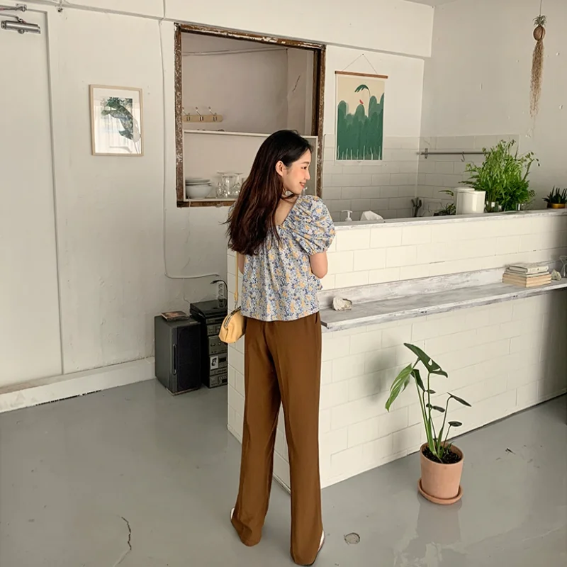 

Kimotimo Floral Short Sleeve Women Top Korea Chic Summer Square Collar Puff Sleeve Shirt Sweet Age Reduction Temperament Blouse