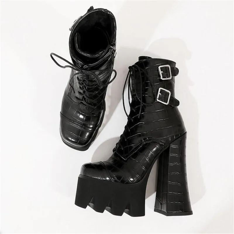 Сапоги женские из лакированной кожи готические черные пикантные ботинки на