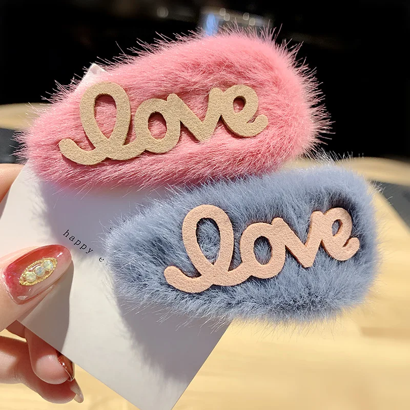 Модные заколки для волос с надписью «LOVE»; Плюшевые заколки для волос; BB; сезон осень-зима; имитация кроличьего меха; заколки для волос; аксессуары для волос