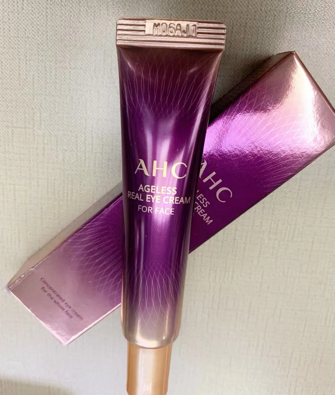 

12ml South Korea AHC Firming Moisturizing Eye Cream 7th Generation Eye Cream Medium Sample