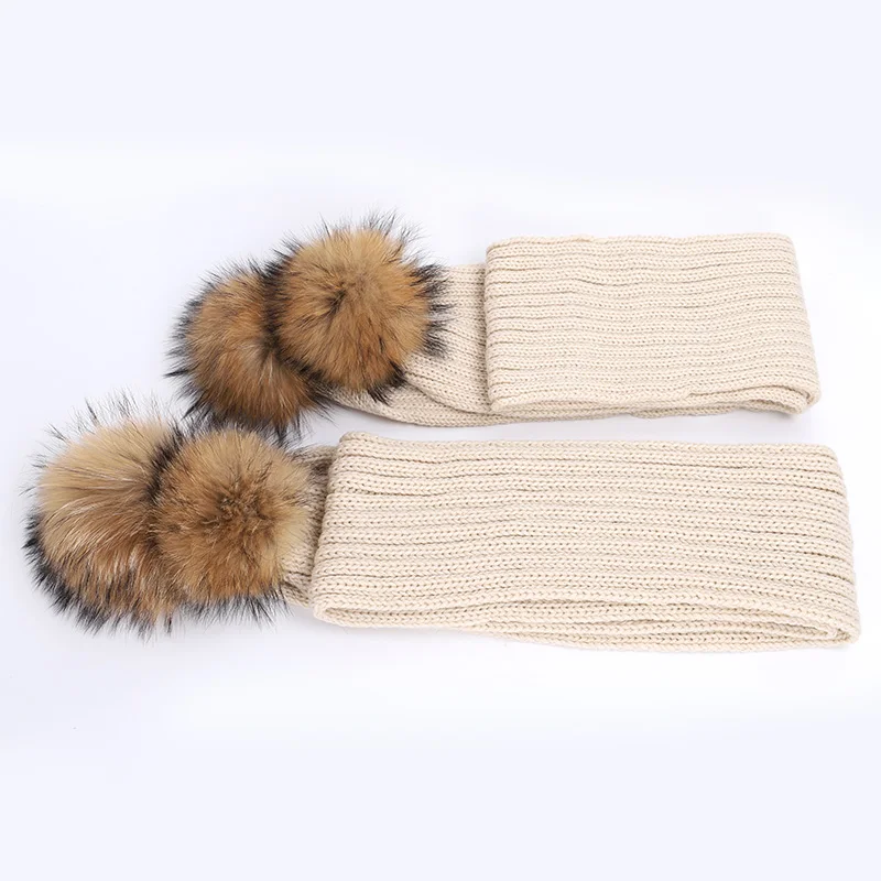 Женский зимний кашемировый шарф для мамы и ребенка удобный теплый с помпонами из