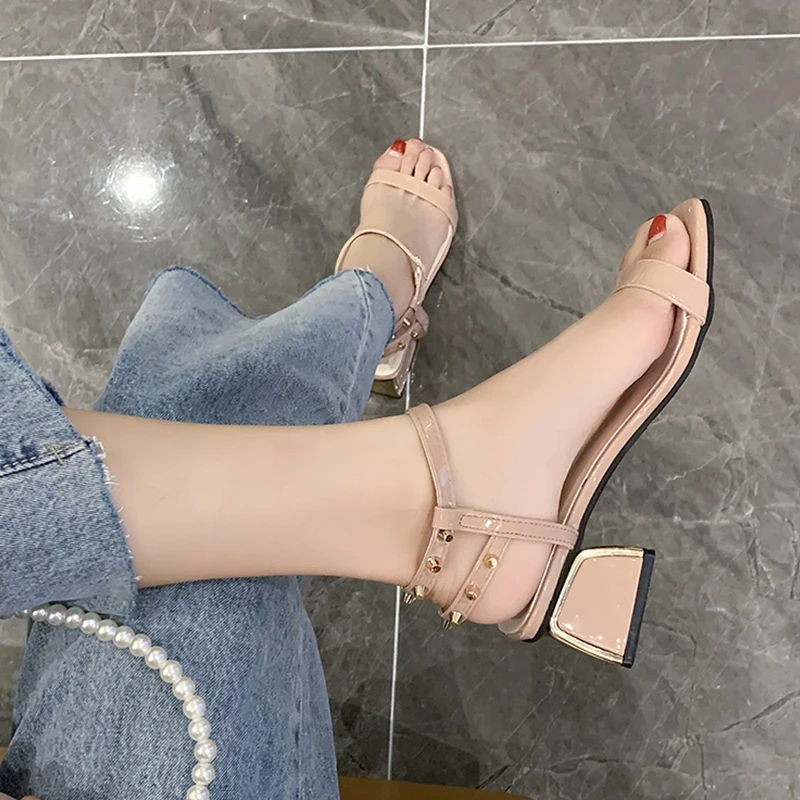 

Beige Heeled Sandals All-Match Buckle Strap Female Shoe Med 2021 Summer Black Girls Medium New Clear High Fashion Studded Block