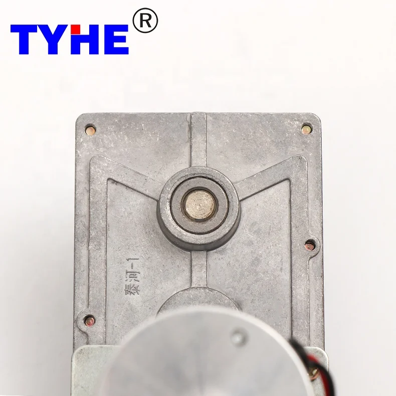 

Double shaft 102*60mm size 12v 12 low rpm 6N.m torque electric dc metal gear motor for vending machine
