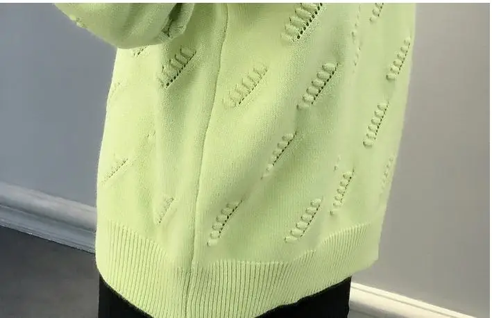 

2020 Women in winter and autumn with New style fashion Long sleeve round collar Set head Sweater coat