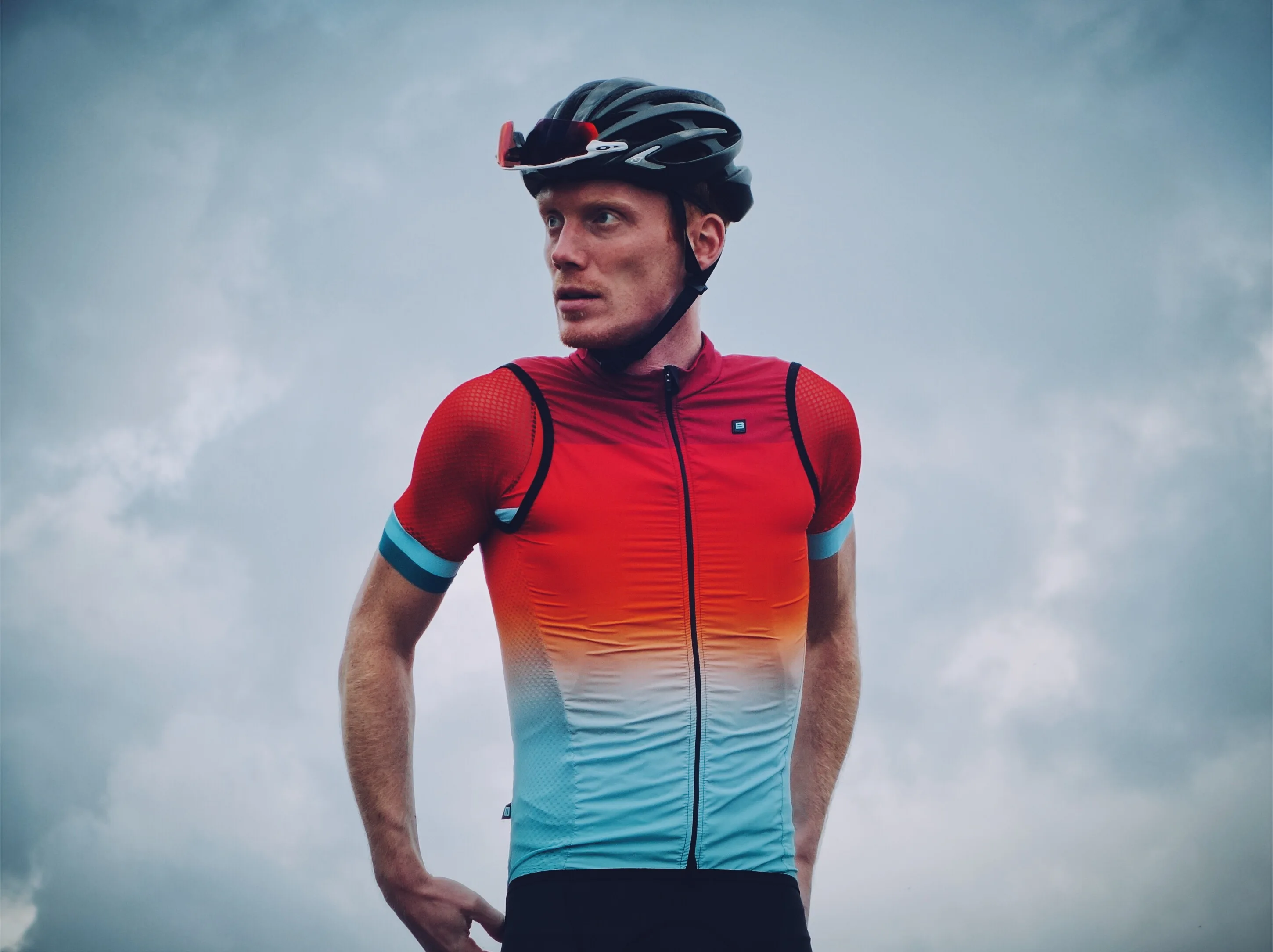 В наличии Доставка в течение 24 часов лучшее качество градиентный цвет жилет для