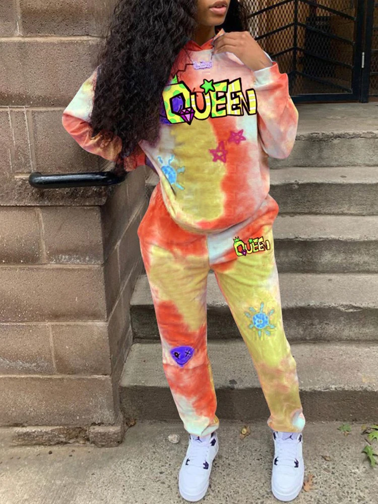 

Shein Romwe Set Of Two Fashion Pieces For Women Tie Dye Letter Hooded Sweatshirt & Pocket Design Pants Set Daily Tracksuit Femme