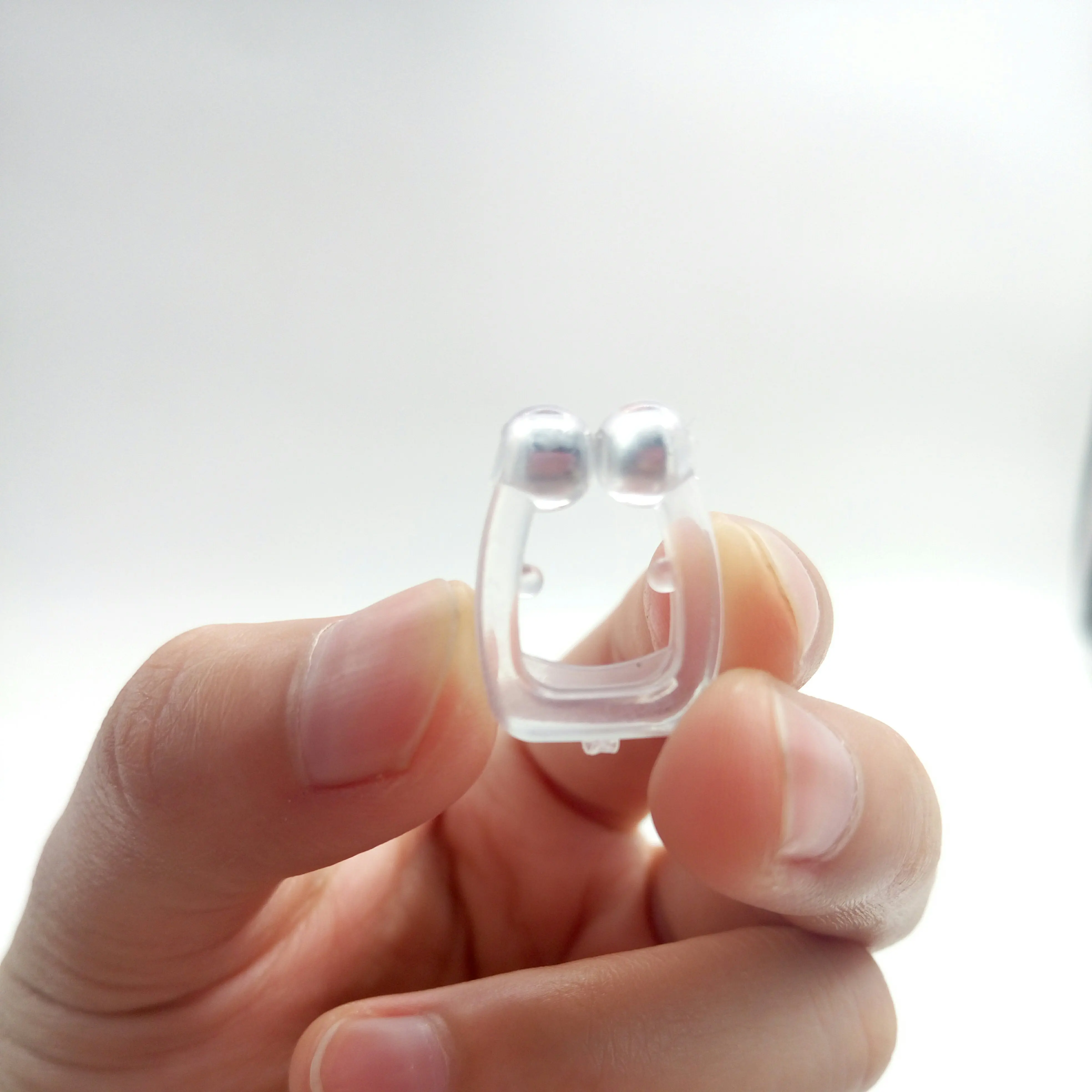 Мини устройство для предотвращения храпа магнитное силиконовый зажим носа с