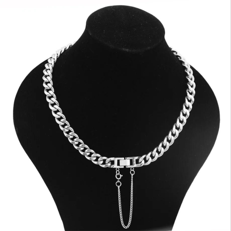 

2021 Personality Summer Clavicle Chain Super Thick Jewelry Buckle Necklace Men and Women Same Style Stainless Steel Necklace