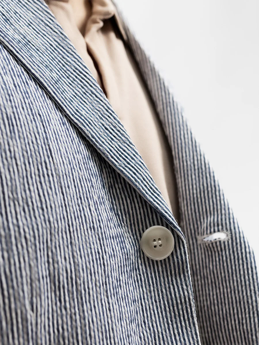 

Summer new pure cotton seersucker casual suit commuting Blazer slim coat retro three button men's wear