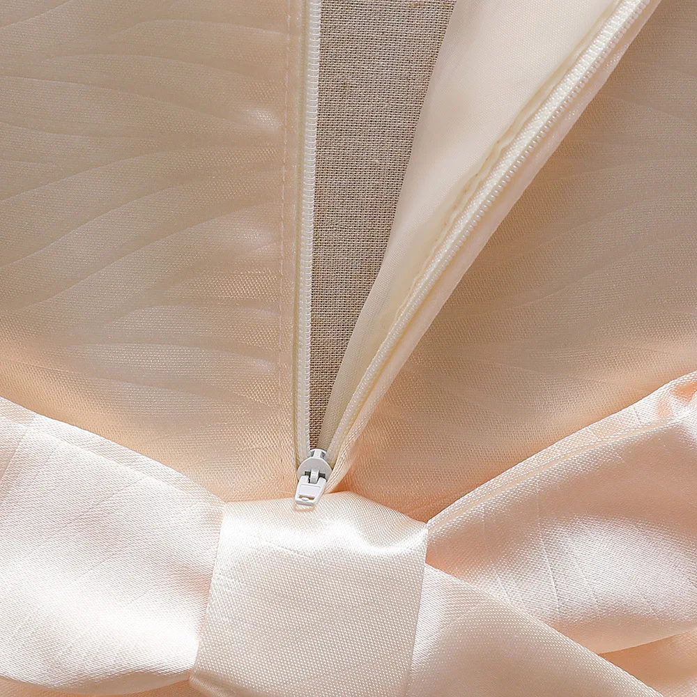 Детское платье с длинным рукавом цветочной пачкой |