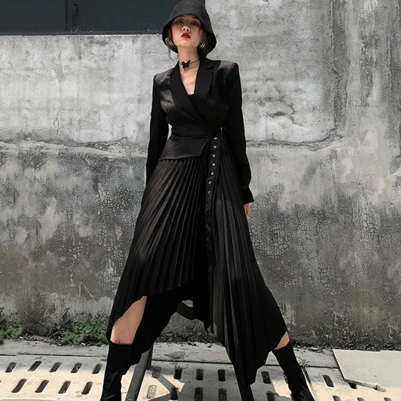 LANMREM черное платье с длинным рукавом на одной пуговице со складками