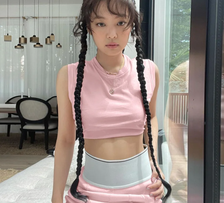 

Kpop Jennie Korean Summer New Sexy Pink O-Neck Sleeveless Vest Short Tops+Slim High Waist Elastic A-Line Mini Dresses Women Sets
