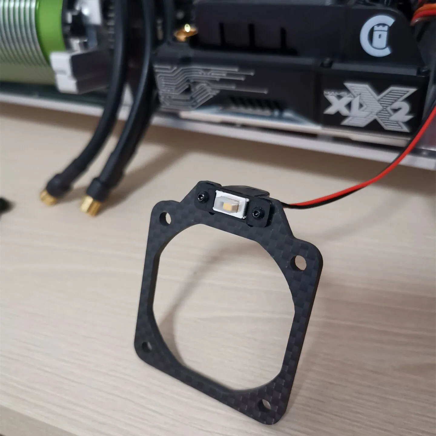 

Carbon Fiber Switch Mount For Castle Creations XLX2 ESC 1/5 Traxxas XMAXX LOSI RC Car Parts