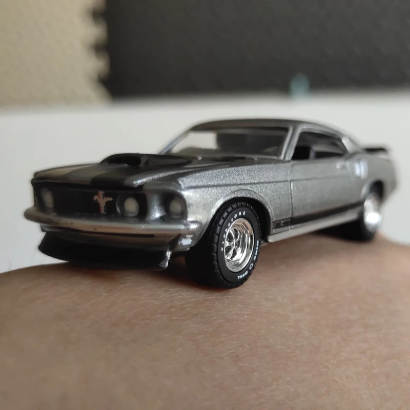 Литье под давлением в масштабе 1:64 модель автомобиля 1969 Джон фитиль Ford Mustang BOSS 429 с