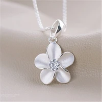 hi man korean small fresh zircon flower pendant necklace women fashion temperament student friendship gift jewelry