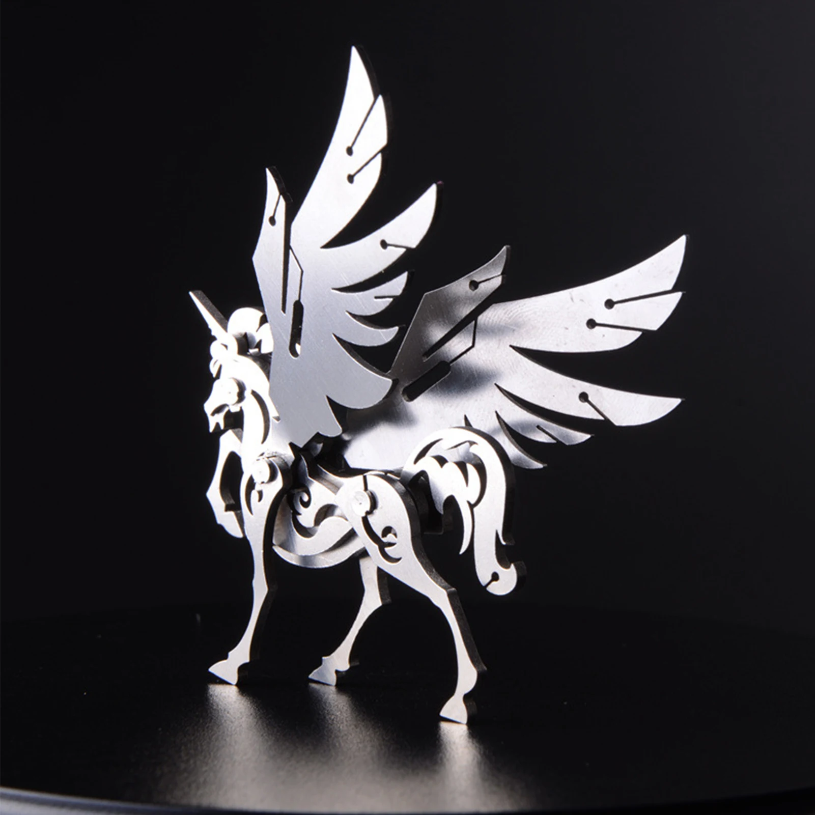 Стальная металлическая сборка Golem из нержавеющей стали модель 3D Трехмерная