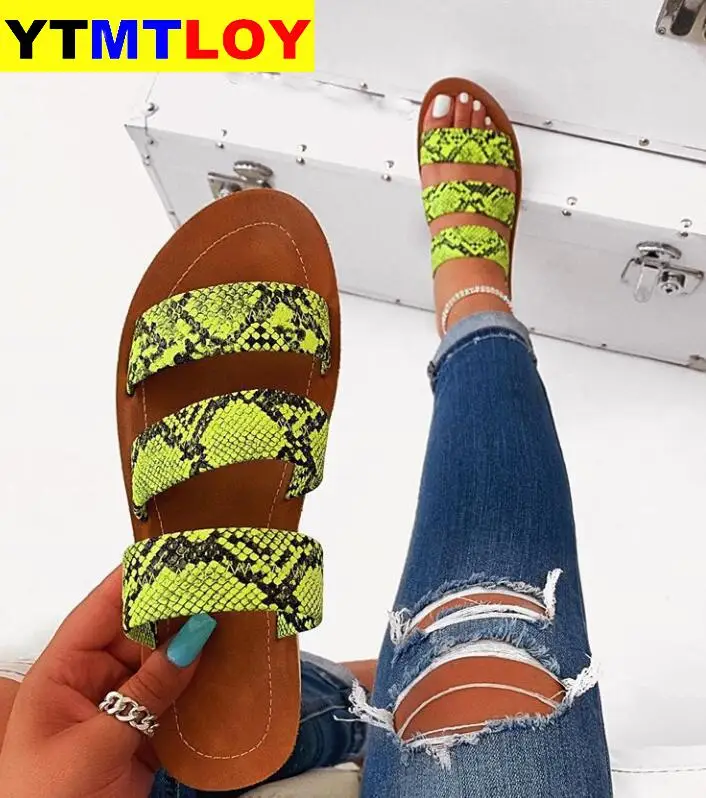 

New Summer Women Slippers Flat Snakeshin Flip Flops Ladies Outdoor Beach Slides Women Casual Soft Female Fashion Shoes 2020