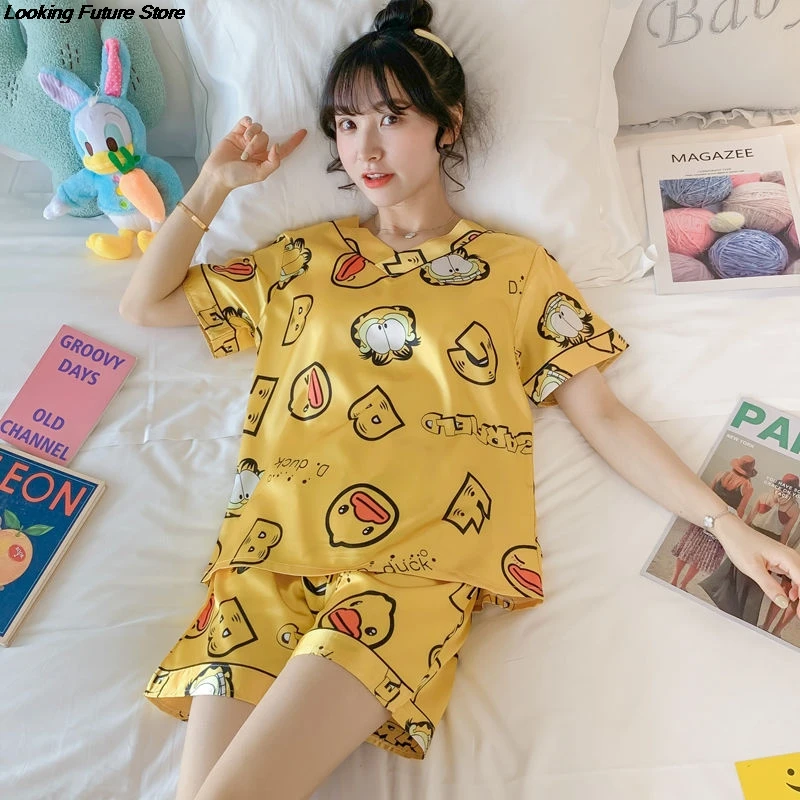 

Women's Sleep & Lounge