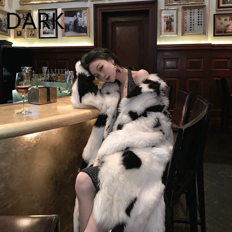 Темно-осенне-зимнее пальто из Тосканы с мехом кожаное Золотое идеальное бежевое