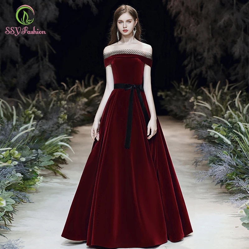 Женское винтажное вечернее платье SSYFashion длинное велюровое бордового цвета с