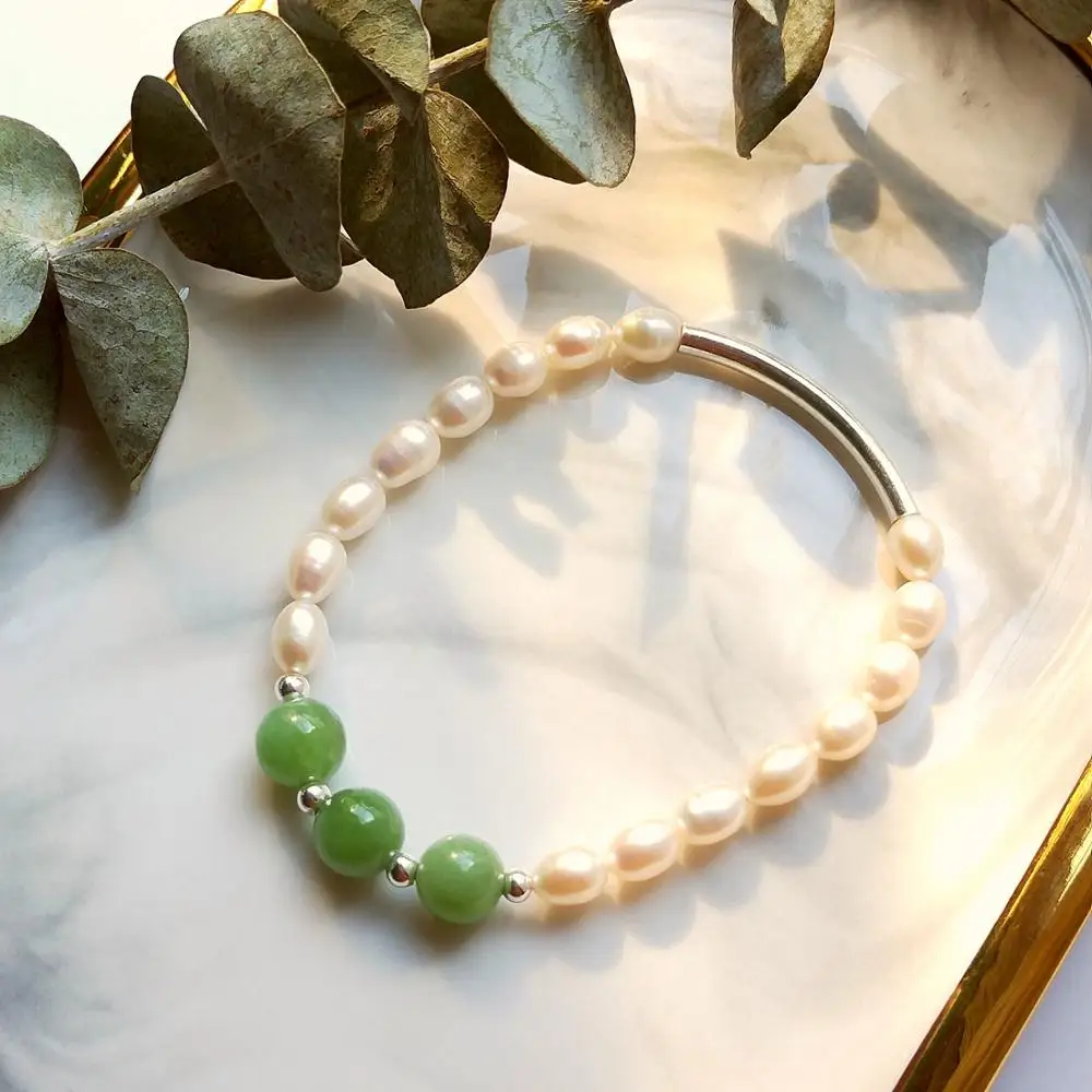 Браслет из серебра 925 пробы с натуральным нефритом И пресноводным жемчугом |