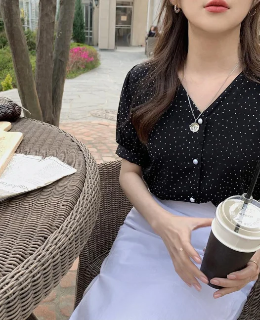 Рубашка женская в стиле оверсайз винтажный топ с коротким рукавом шифоновая