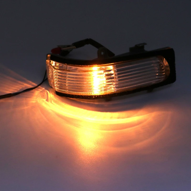 

Car Styling Right Is Co-pilot Rearview Turn Signal Mirror Lamp LED Light For CAMRY VIOS H8WE