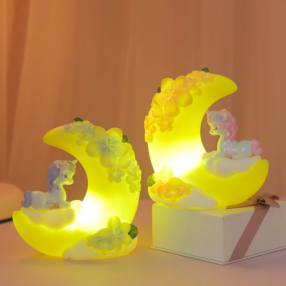 

Светодиодный ночсветильник из смолы в виде Луны и единорога, мультяшная лампа для детской комнаты, дышащая детская игрушка, рождественский ...