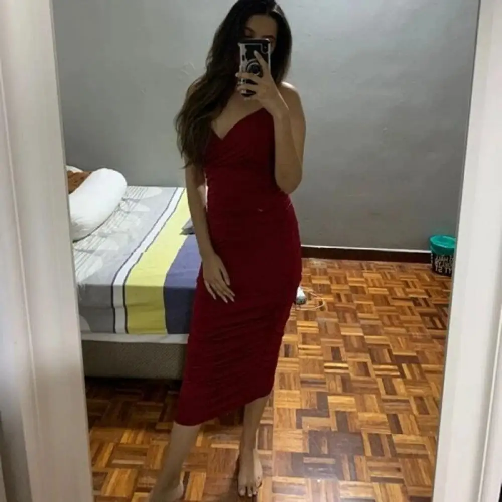 

Платье-комбинация женское летнее, пикантное облегающее эластичное белое платье-макси средней длины с V-образным вырезом, в богемном стиле с...