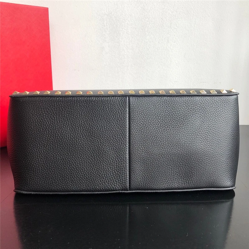 

handbags for women 2021designer luxury Shopping bag rivet single shoulder cow skin female bag High quality genuine leather