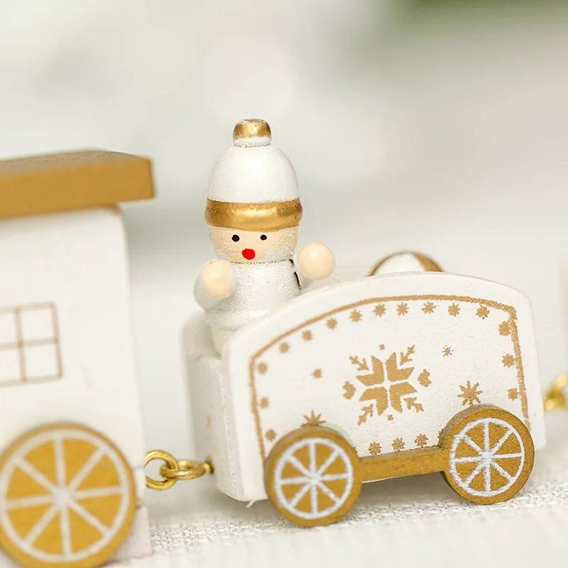 Новый Рождественский поезд окрашенный дерево рождественские украшения и Санта