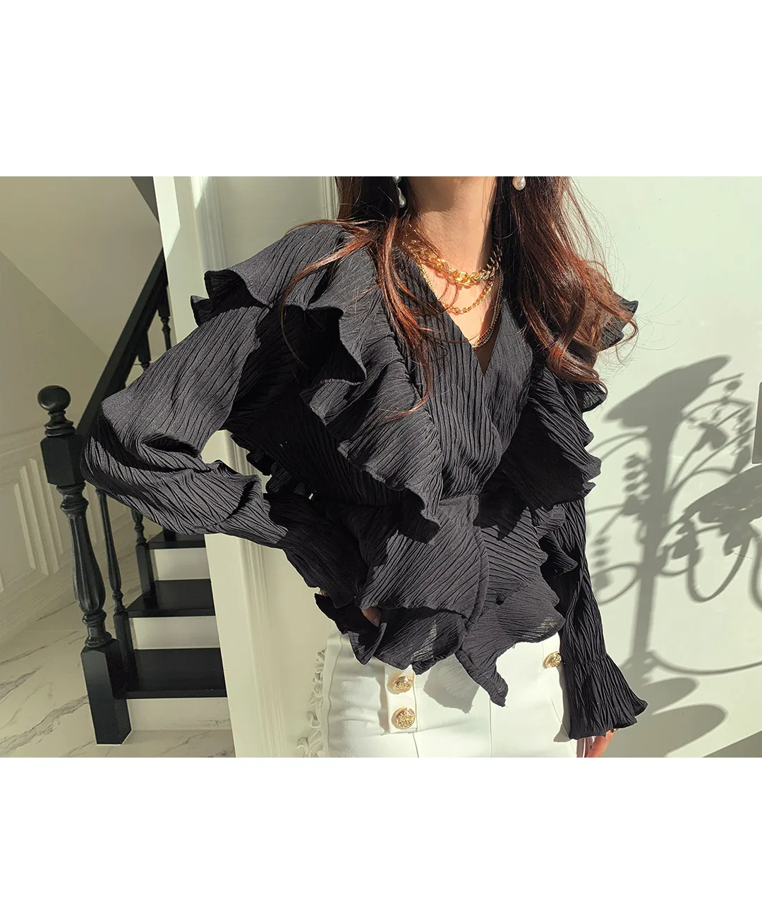 

ZCSMLL Korean Tops Chic V-neck Slim Ruffle Stitched High Waist Short Flared Sleeve Women Fashion Shirt 2021 Spring