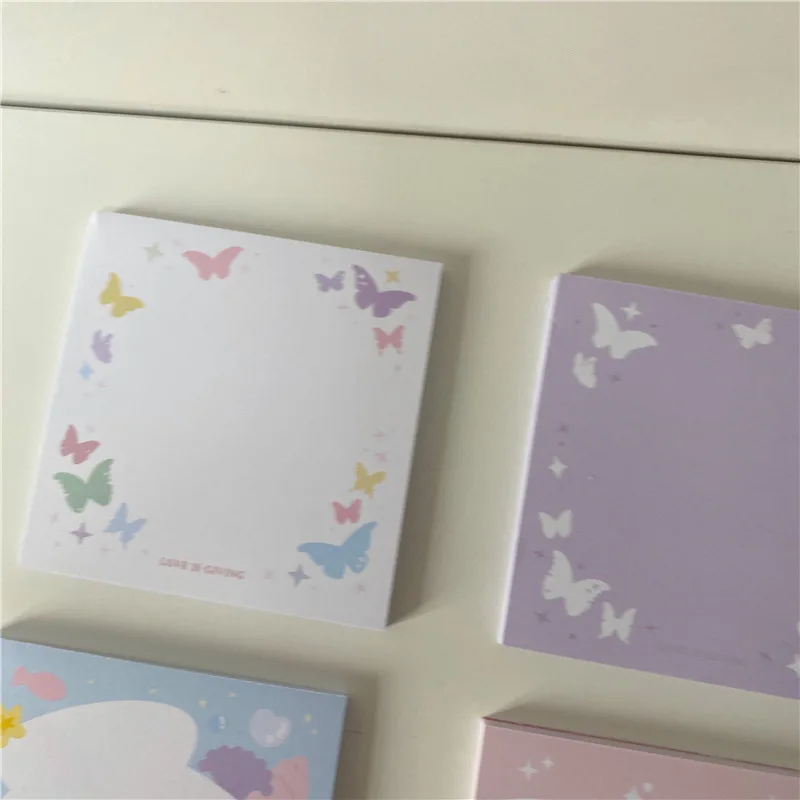 Дыхание весны небольшой свежий студент бабочка в виде ракушки записной книжкой