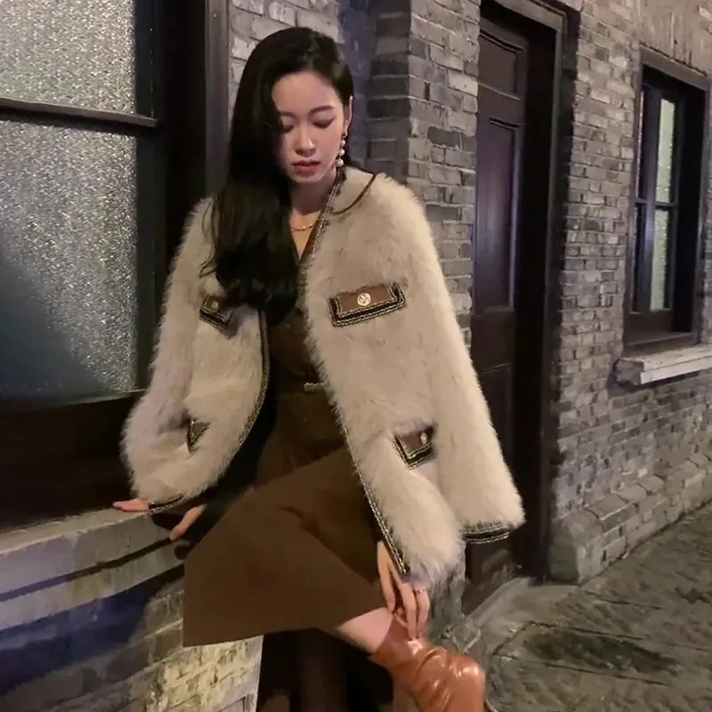 Winter Imitation Fur Coat Female Furry Winter 2022 Short Coffee Color Thickened Warmth Young Fur One Western style M151