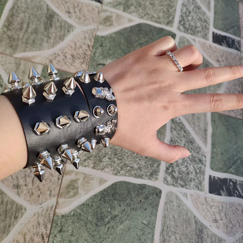 Черный Браслет из искусственной кожи с заклепками 2 ряда | Украшения и аксессуары