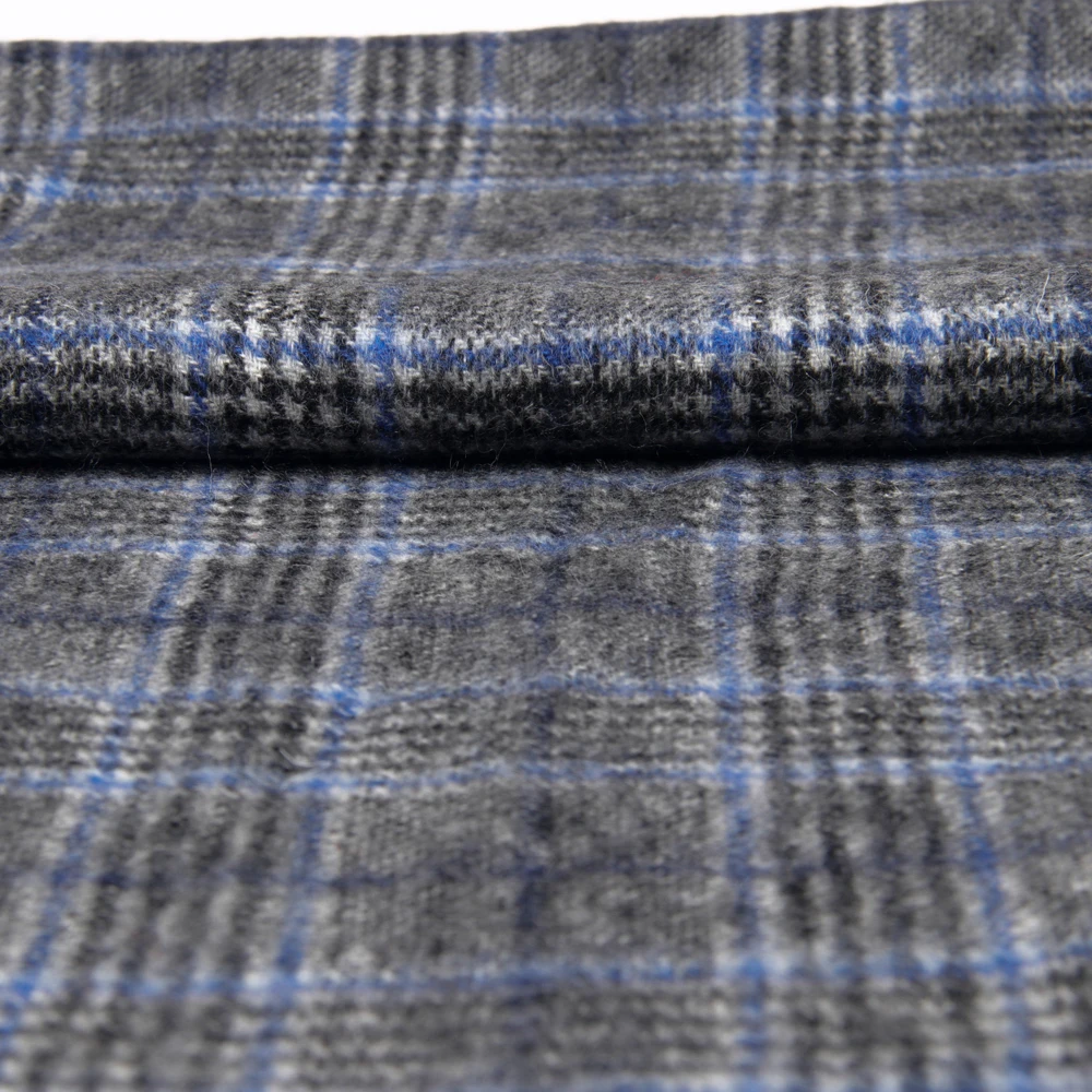 

Luxury Lambs Wool Scarf , Warm Winter Men Scarves Wool Dark Grey Glen Check Scarves Comfortable Fashion Design Casual Wear 2021