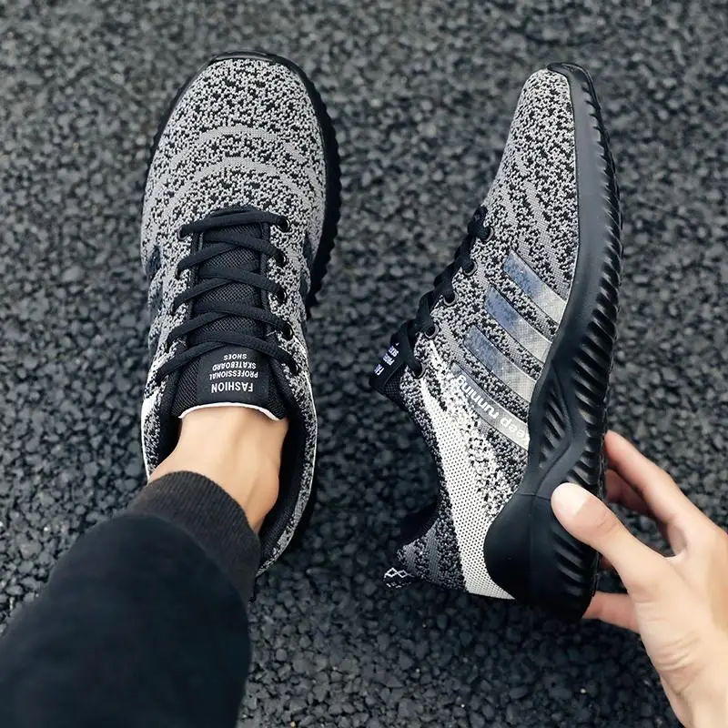 

2021 New Men Casual Sport Shoes Fashion Men Running Shoes Fly Weave Air Mesh Sneakers Non Slip Footwear Breathable Jogging Shoe