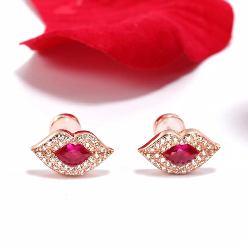 

Женские серьги из серебра 925 пробы