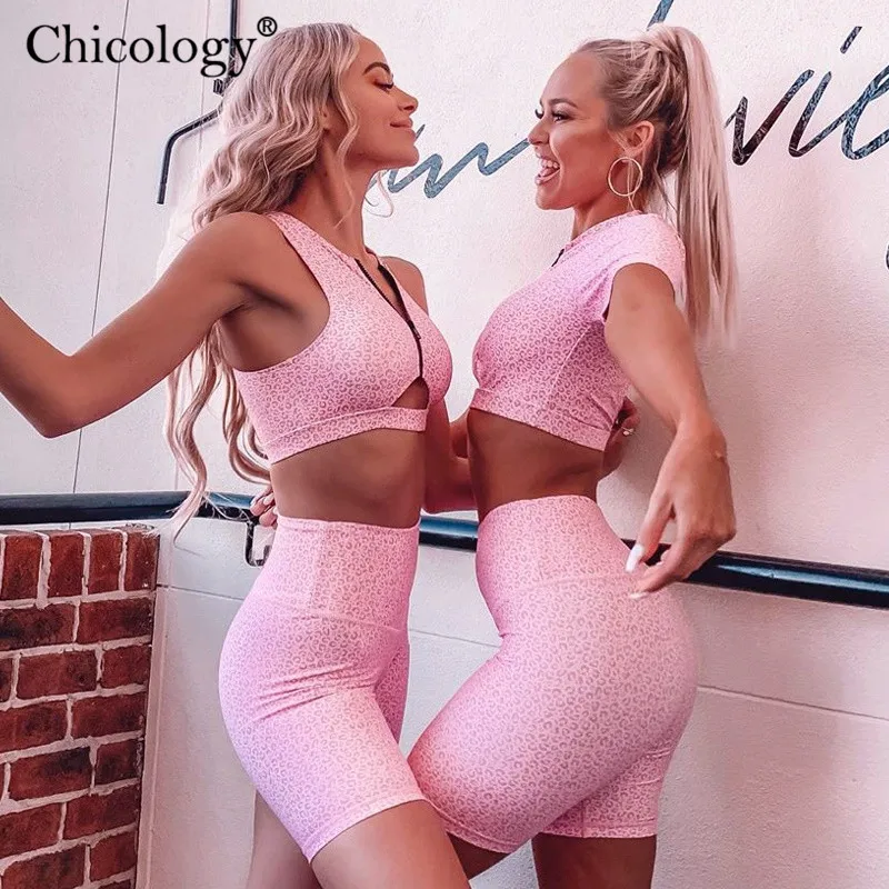 Chicology леопардовое Леопард выдолбить укороченный топ на бретелях с высокой талией