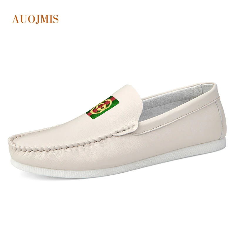 Мужская обувь в горошек для вождения на низком каблуке кожаная плоской подошве