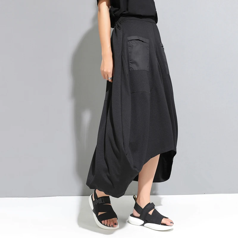 [EAM] New Spring Summer High Elastic Waist Black Pocket Split Joint Loose Irregular Half-body Skirt Women Fashion JW888