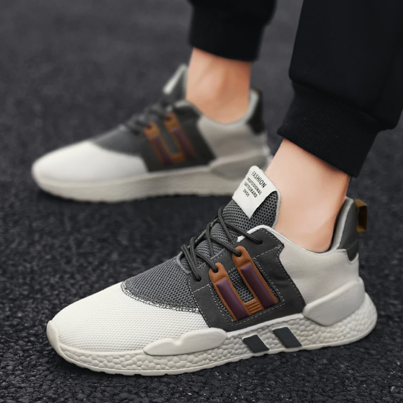 

2020 Men's Running Shoes Men Breathable Casual Shoes Lace up Mens Mesh Sport Outdoor Sneakers Comfortable Breathable