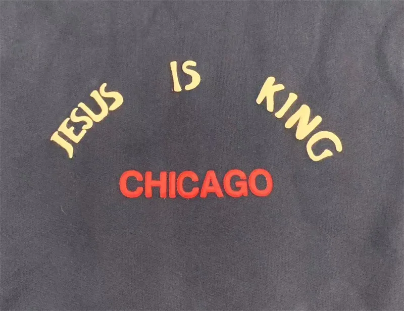 Kanye West и надписью Jesus Is King Чикаго золотого цвета с круглым воротником красным